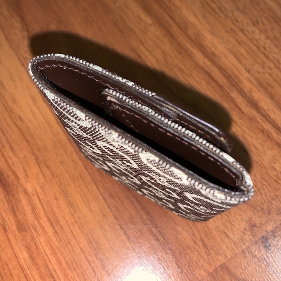 Authentic Celine Mini Coinpurse - Picture 2 of 10